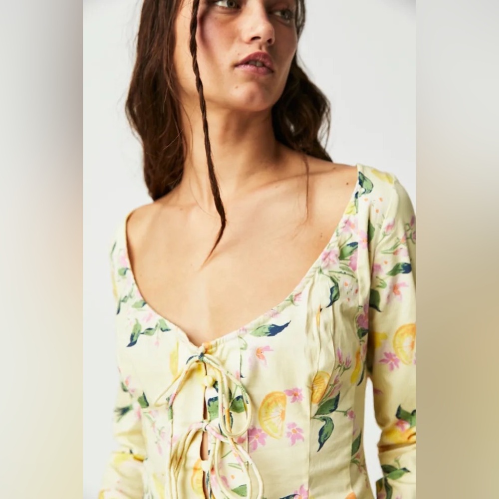 NWOT Free People Kayla Floral Pintuck
Top - Yellow lemon floral, Size M.